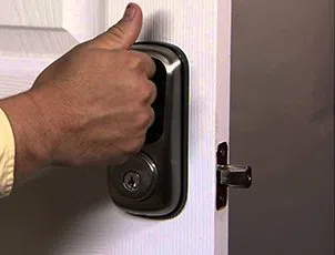 Lock Locksmith Tech Las Vegas, NV 702-551-0574 - 24-7-locksmith-key-service